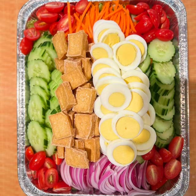 CAT Thai Salad ( 6-8 People).