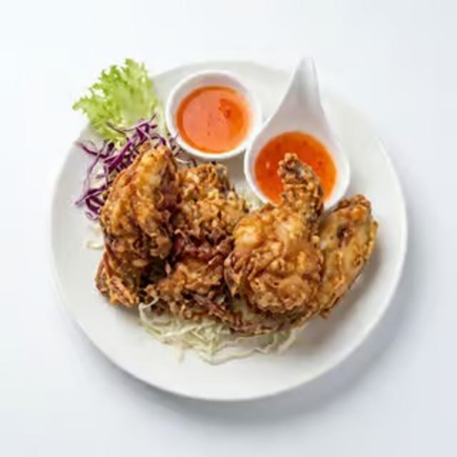 CAT Fried Chicken Wings (30 Pieces).