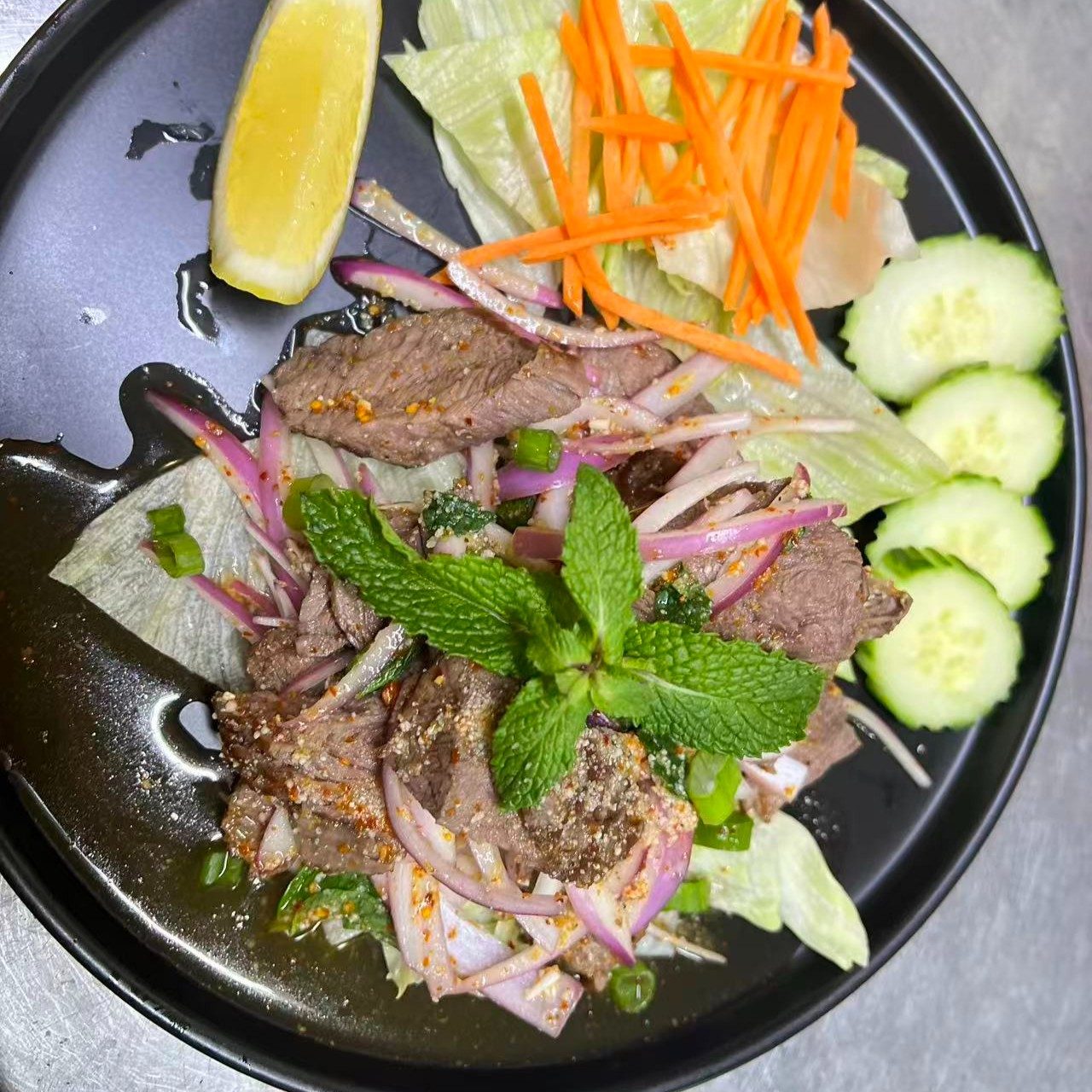 Beef Salad (GF).