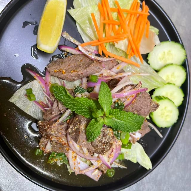 Beef Salad (GF).