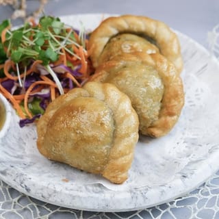 CAT Chicken Curry Puff ( 30 Pieces )